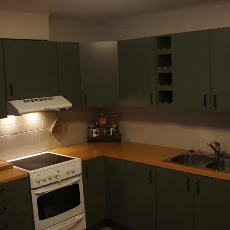 Free Parking Spacious With Ocean And Mountain View Apartment Tromso